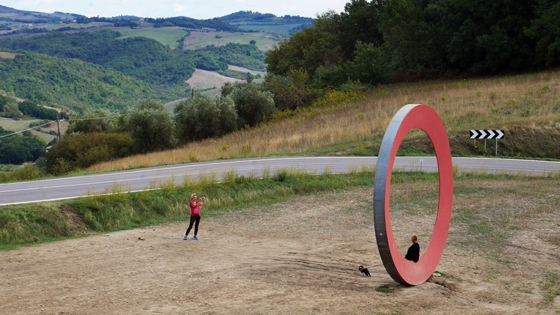 Mauro Staccioli Art Instalazione Toscana